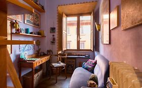 Charming Colosseum Apartment